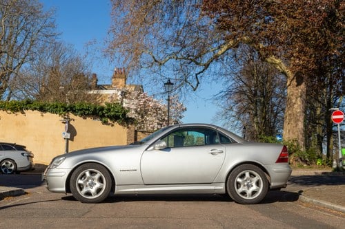 2004 Mercedes-Benz R170 SLK230 For Sale (picture 6 of 107)