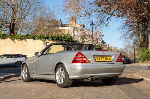 2004 Mercedes-Benz R170 SLK230 For Sale (picture 2 of 107)