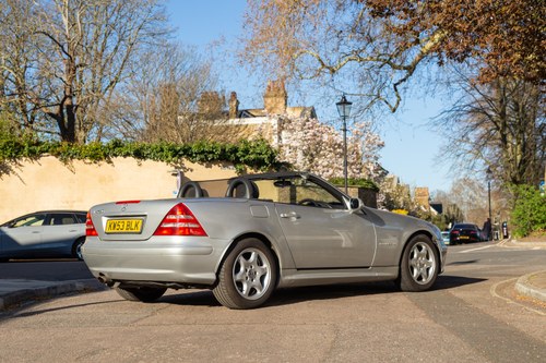 2004 Mercedes-Benz R170 SLK230 For Sale (picture 23 of 107)
