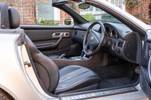 2004 Mercedes-Benz R170 SLK230 For Sale (picture 42 of 107)