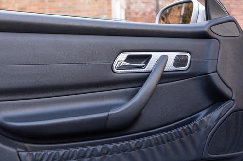 2004 Mercedes-Benz R170 SLK230 For Sale (picture 54 of 107)