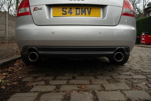 2005 Audi B6 S4 Cabriolet Manual zum Verkauf (Bild 62 von 86)