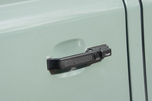 2008 Land Rover Defender Double-Cab Pickup For Sale (picture 74 of 141)