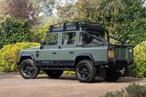 2008 Land Rover Defender Double-Cab Pickup For Sale (picture 5 of 141)