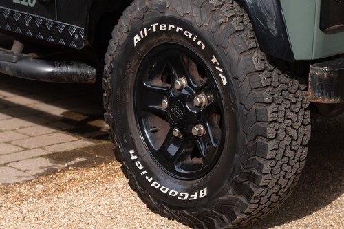 2008 Land Rover Defender Double-Cab Pickup For Sale (picture 99 of 141)