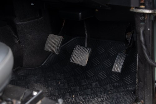 2008 Land Rover Defender Double-Cab Pickup For Sale (picture 29 of 141)