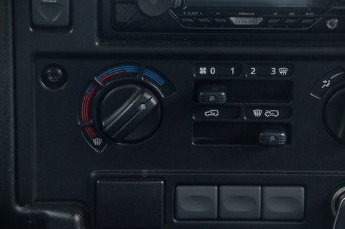 2008 Land Rover Defender Double-Cab Pickup For Sale (picture 41 of 141)