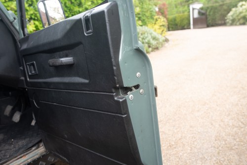 2008 Land Rover Defender Double-Cab Pickup For Sale (picture 56 of 141)