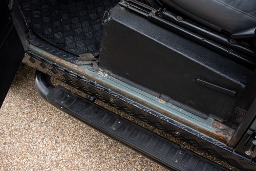 2008 Land Rover Defender Double-Cab Pickup For Sale (picture 63 of 141)