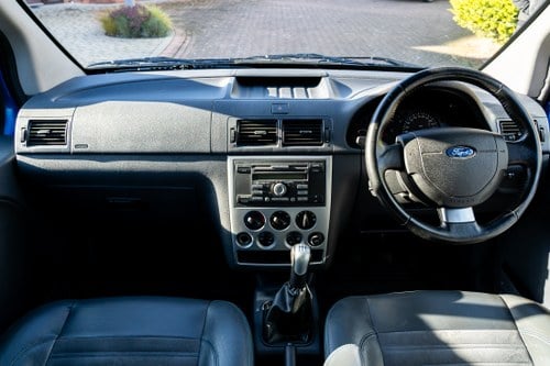 2009 Ford Transit Connect T200 For Sale (picture 17 of 128)