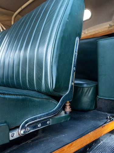 1935 Ford V8-48 Roadster by Paul Née For Sale (picture 22 of 98)