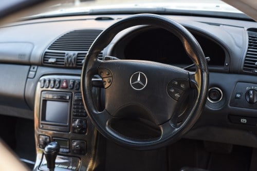 2001 Mercedes-Benz CL55 AMG F1 Limited Edition In vendita (immagine 37 di 162)