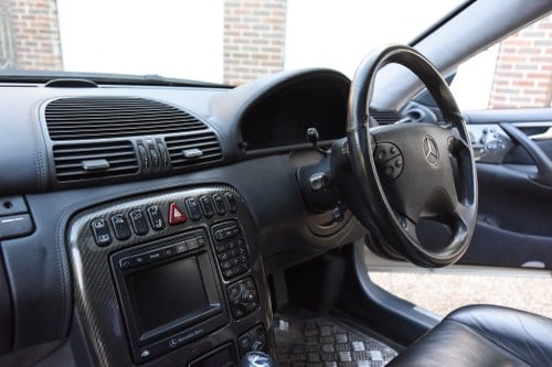 2001 Mercedes-Benz CL55 AMG F1 Limited Edition In vendita (immagine 47 di 162)