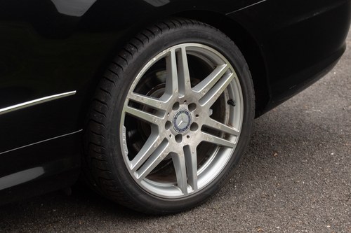2010 Mercedes-Benz E350 CDI Sport AMG Package Te koop (foto 92 van 132)
