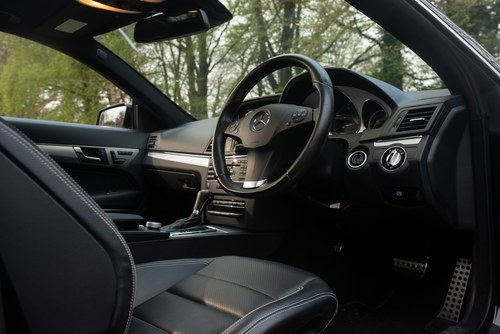 2010 Mercedes-Benz E350 CDI Sport AMG Package Te koop (foto 35 van 132)