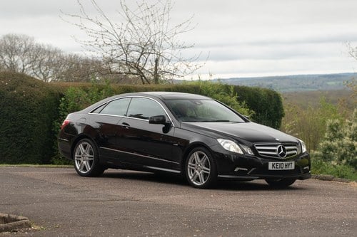 2010 Mercedes-Benz E350 CDI Sport AMG Package Te koop (foto 5 van 132)