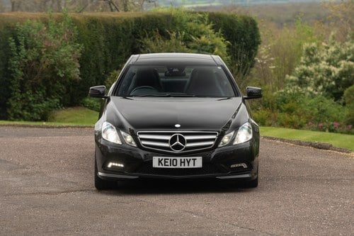 2010 Mercedes-Benz E350 CDI Sport AMG Package Te koop (foto 8 van 132)