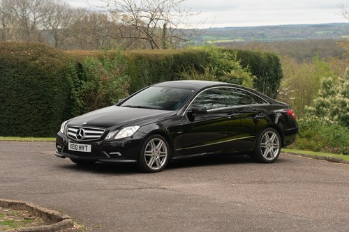 2010 Mercedes-Benz E350 CDI Sport AMG Package Te koop (foto 10 van 132)