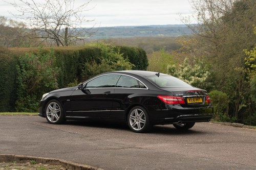 2010 Mercedes-Benz E350 CDI Sport AMG Package Te koop (foto 19 van 132)