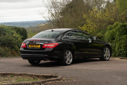 2010 Mercedes-Benz E350 CDI Sport AMG Package Te koop (foto 26 van 132)