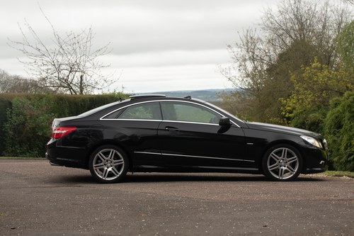 2010 Mercedes-Benz E350 CDI Sport AMG Package Te koop (foto 28 van 132)