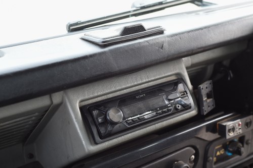 1996 Land Rover Defender 90 à venda (imagem 48 de 164)