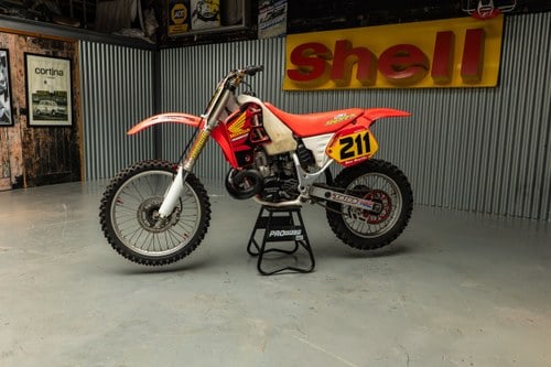 1992 Honda CR500R till salu (bild 3 av 65)