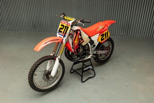 1992 Honda CR500R till salu (bild 4 av 65)