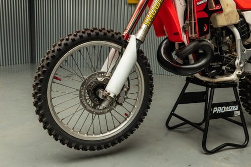 1992 Honda CR500R till salu (bild 20 av 65)