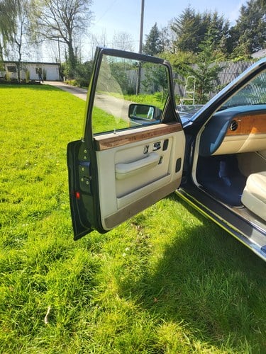 1995 Rolls-Royce Silver Spirit IV till salu (bild 24 av 75)