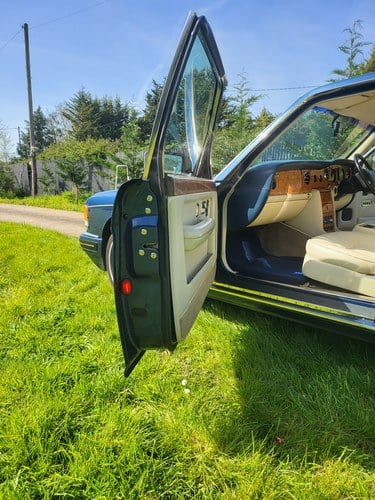 1995 Rolls-Royce Silver Spirit IV till salu (bild 29 av 75)