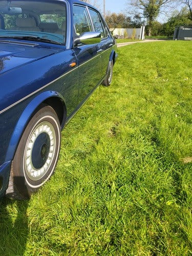 1995 Rolls-Royce Silver Spirit IV till salu (bild 35 av 75)