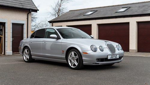 2002 Jaguar S-Type R For Sale (picture 1 of 179)