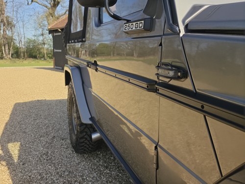 1984 Mercedes G-Wagen 250 GD till salu (bild 78 av 132)