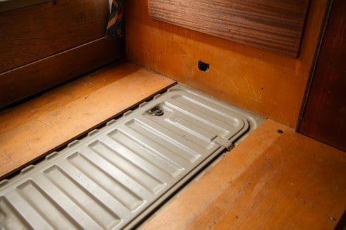 1977 Volkswagen Type 2 Bay Window Camper Conversion 2.0-litre till salu (bild 79 av 163)