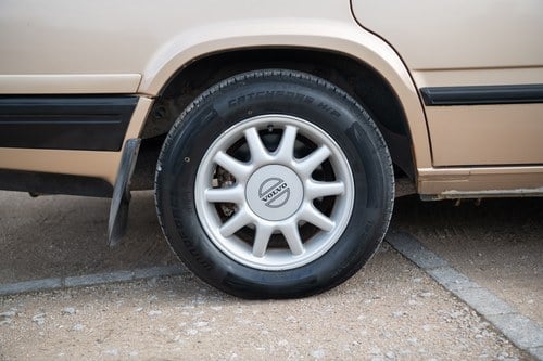 1996 Volvo 940 2.3LPT SE Estate For Sale (picture 16 of 140)