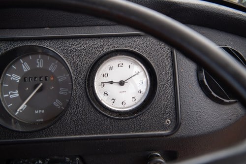 1973 Volkswagen Type 2 Bay Window Camper Te koop (foto 15 van 165)