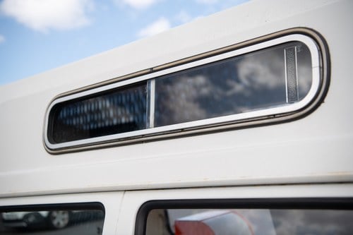 1973 Volkswagen Type 2 Bay Window Camper Te koop (foto 84 van 165)