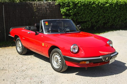 1987 Alfa Romeo Spider Series 3 2L zum Verkauf (Bild 1 von 70)