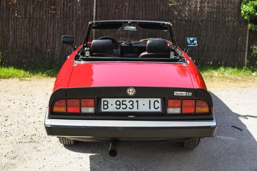 1987 Alfa Romeo Spider Series 3 2L zum Verkauf (Bild 3 von 70)