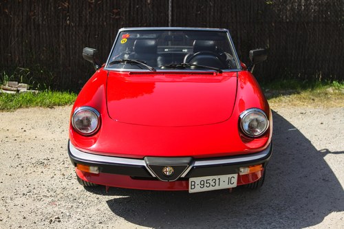 1987 Alfa Romeo Spider Series 3 2L zum Verkauf (Bild 7 von 70)