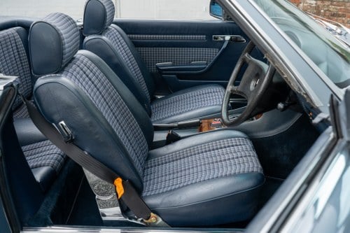 1980 Mercedes-Benz 380SL R107 For Sale (picture 27 of 140)