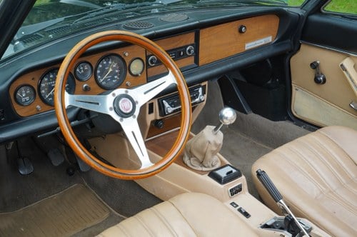 1981 Fiat 124 Spider 2000 till salu (bild 30 av 76)