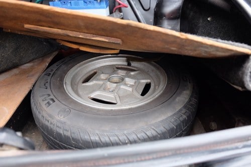 1981 Fiat 124 Spider 2000 till salu (bild 37 av 76)