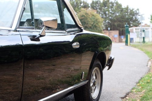 1981 Fiat 124 Spider 2000 till salu (bild 43 av 76)