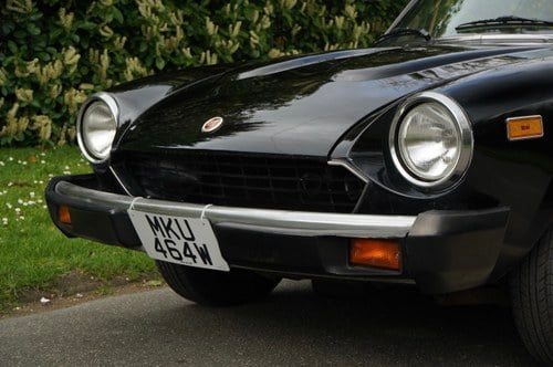 1981 Fiat 124 Spider 2000 till salu (bild 47 av 76)