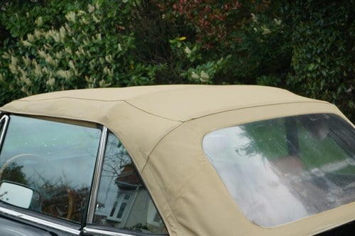 1981 Fiat 124 Spider 2000 till salu (bild 61 av 76)