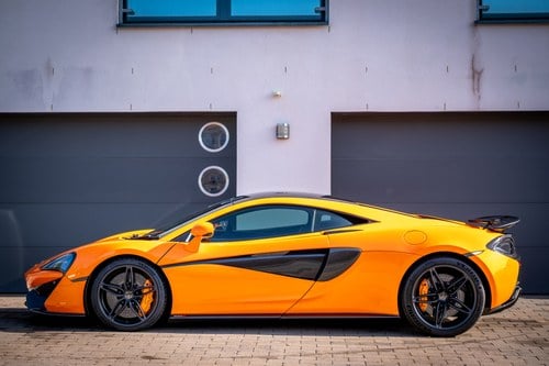 2017 McLaren 570S For Sale (picture 10 of 214)