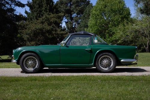 1963 Triumph TR4 zum Verkauf (Bild 15 von 68)