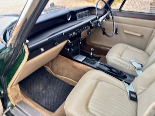 1973 Rover P6 2000 Manual à venda (imagem 41 de 159)